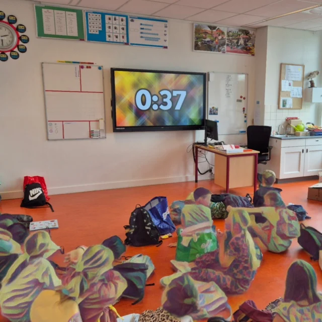 Vanmiddag was het aftellen: de laatste uren, minuten en zelfs seconden van het schooljaar.Nu eerst: vakantie!#zomervakantie #basisschool #DeCirkel #Assen #NoorderBasis #ScholenmetdeBijbel