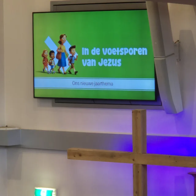 Het schooljaar is weer begonnen! Samen met elkaar, samen met God beginnen we het nieuwe jaar in de kerk.'In Uw liefde reist u mee. U bent de rust als het stormt op zee!'#Jaaropening #basisschool #DeCirkel #Assen#NoorderBasis ##ScholenmetdeBijbel
